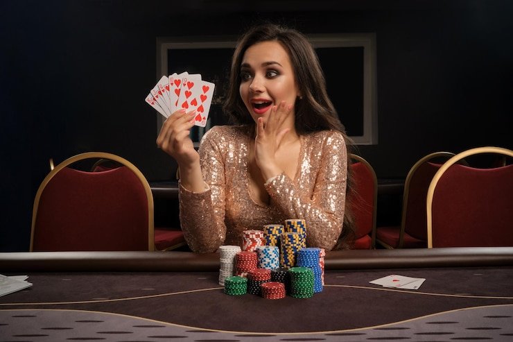 Croupier operating the wheel at evostoto link studio